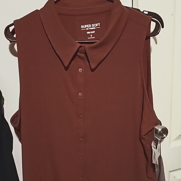 Cute toreid top - Picture 1 of 4